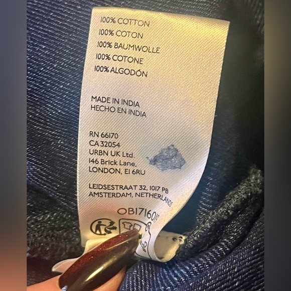 Anthropologie Wide Leg Smocked Waist Culottes - Picture 10 of 11